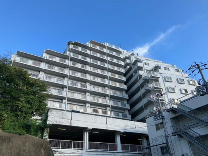 プリオーレ神戸山ノ手の外観