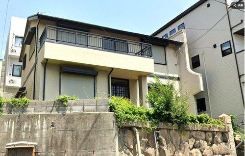 中原通7丁目　中古戸建の外観|広々バルコニーからたっぷりの光を享受