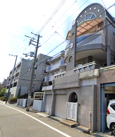 西宮市霞町の前面道路含む現地写真