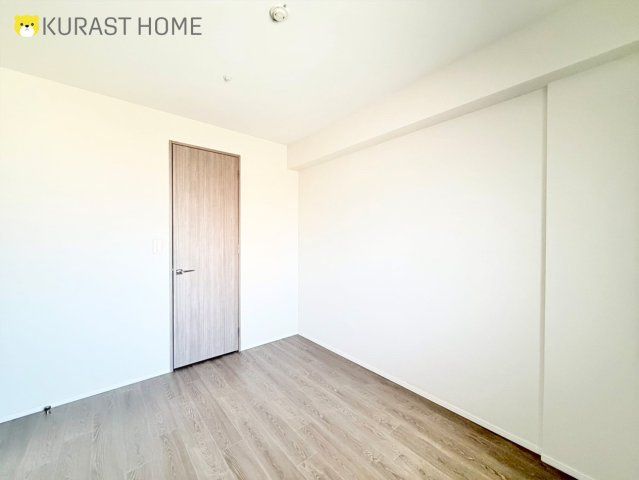 パラドール四条梅津　5階の洋室|洋室6帖