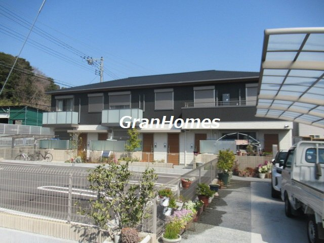 KTM・スクウェアの外観