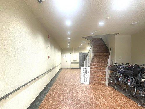 湊川パークハイツのエントランス|共用部