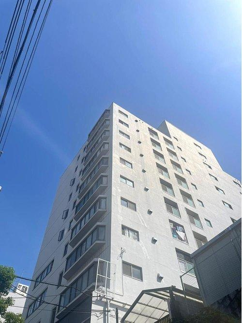 湊川パークハイツの外観