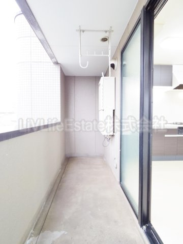 グランディール天神のバルコニー