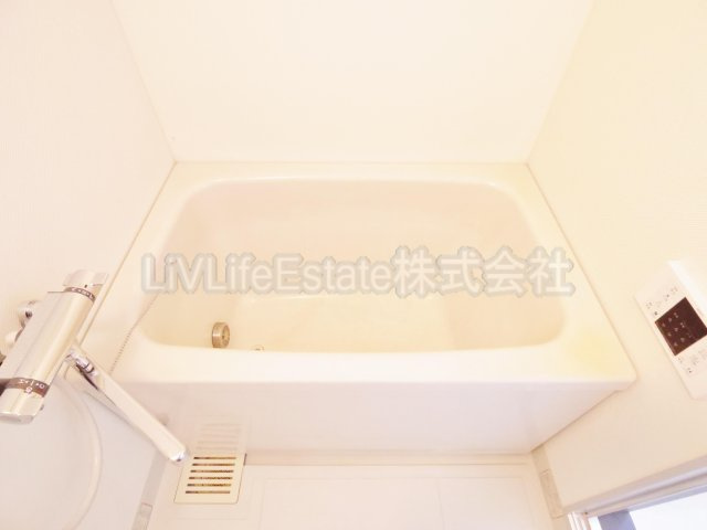 グランディール天神の浴室