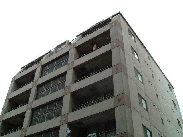 朝日サテライト六本木の外観