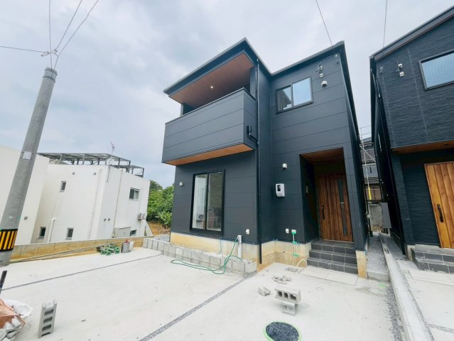 ♪沖縄市登川-2号棟（全5邸）