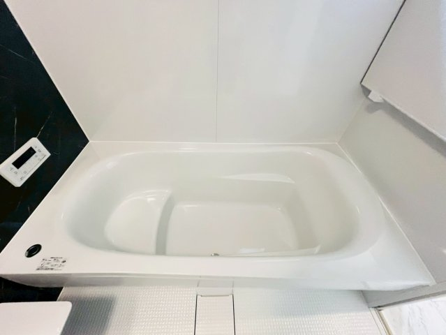 ♪沖縄市登川-全5邸の浴室