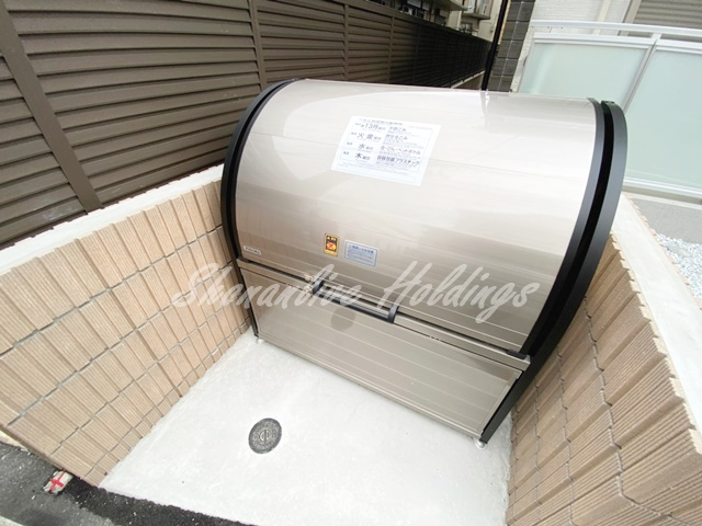 リブリ・YK久里浜のその他共用部分|敷地内ゴミ置き場あり♪