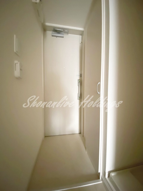 リブリ・YK久里浜の玄関|シューズボックス付き♪