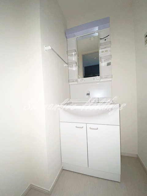 リブリ・YK久里浜の洗面所|独立洗面台♪