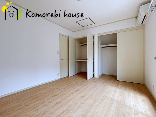 蓮田市西新宿　１期　中古戸建の寝室|開放的な寝室です