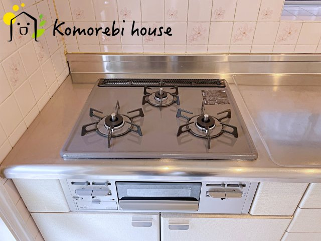 蓮田市西新宿　１期　中古戸建のキッチン|コンパクトなキッチンで掃除もラクラク
