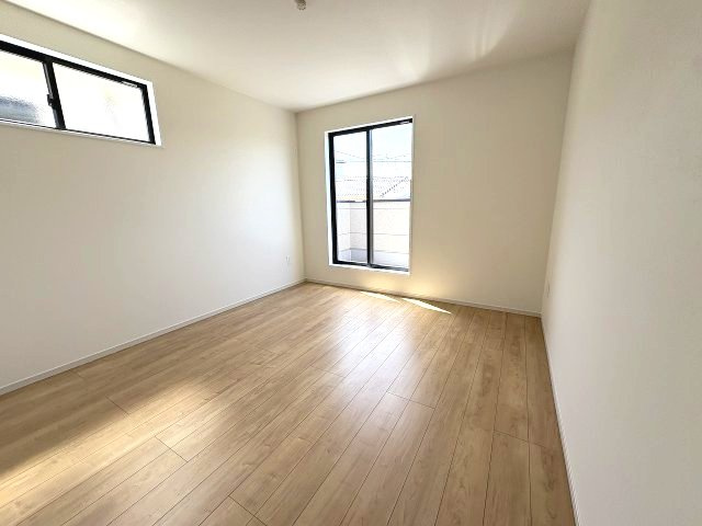 【子供部屋】 | 福岡市中央区輝国2丁目1期　1号棟（全2棟）【仲介手数料無料・0円】 | 施工例。施工例は完成時と異なる場合があります。