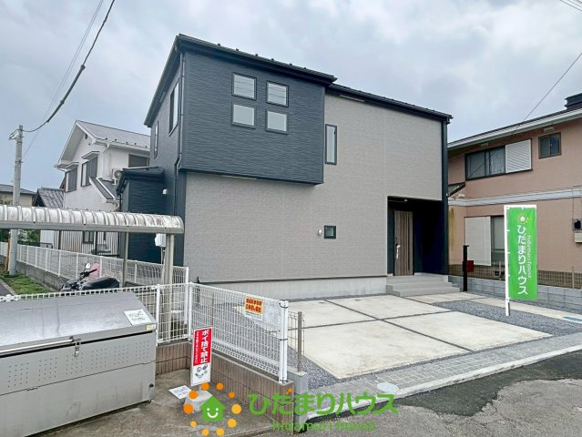 宮代町和戸7期　新築一戸建て　グラファーレの外観|ツートーンカラー！！