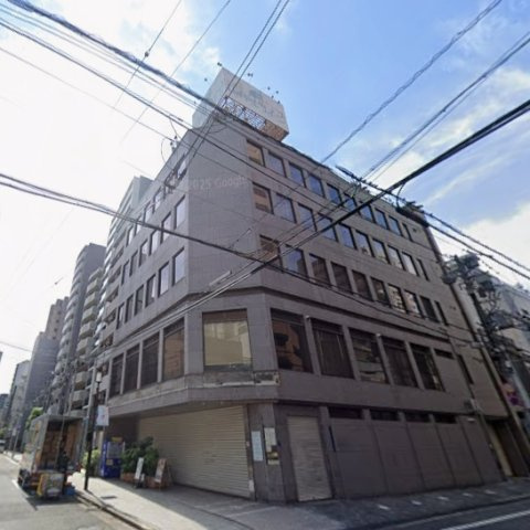 ロイヤルクイーンビル