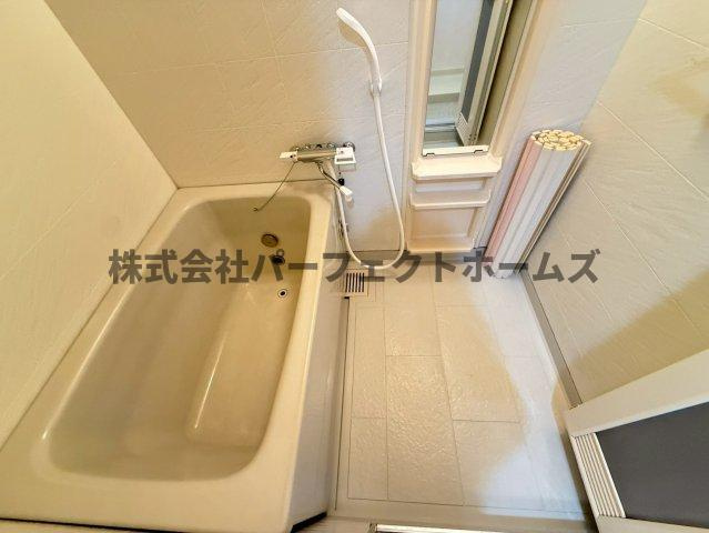 グリーンタウン香里ケ丘の浴室|日々の暮らしに欠かせないお風呂です