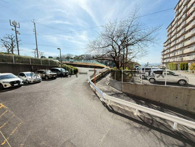 グリーンタウン香里ケ丘の駐車場|駐車場があります