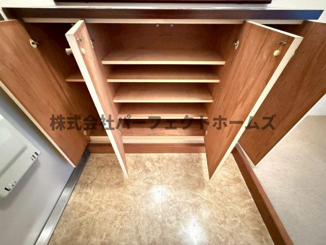 グリーンタウン香里ケ丘の収納|収納豊富です