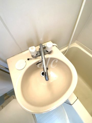 ライフピアシモンの洗面所|※別部屋参照