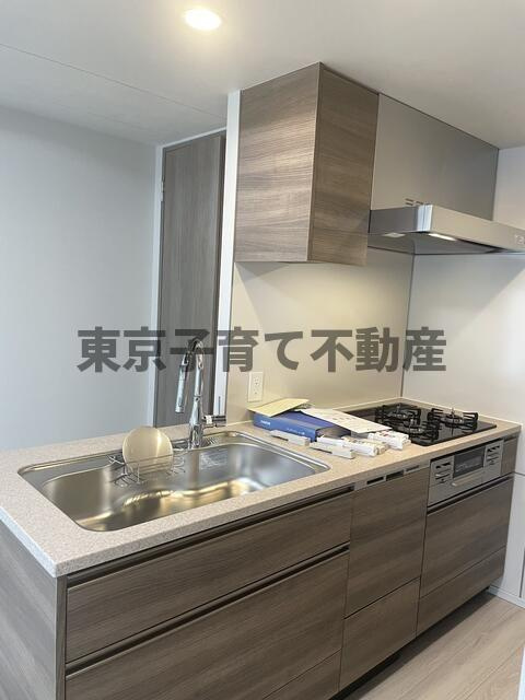 クレストコート上野のキッチン