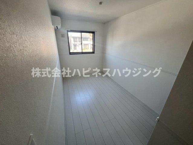 Grand Terrace 野々下の洋室