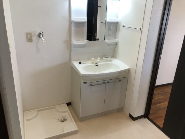 マンションエスポワールの洗面所