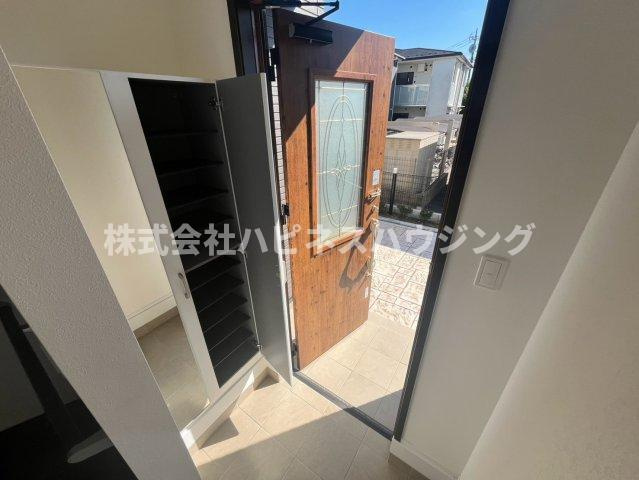 Grand Terrace 野々下の玄関