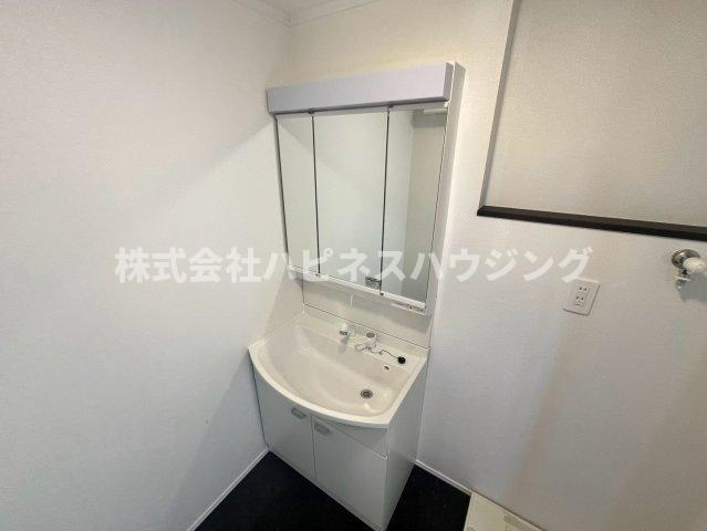 Grand Terrace 野々下の独立洗面台
