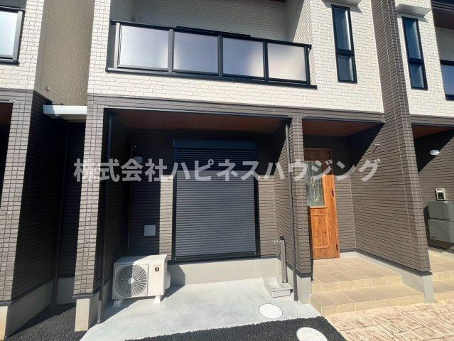 Grand Terrace 野々下のエントランス