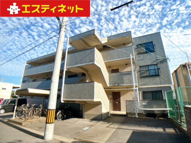 ロイヤルヒルズ山代壱番館の外観