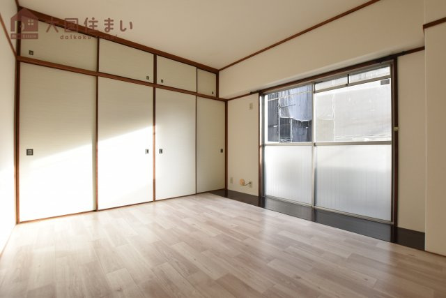 【洋室】 | シャトー西川