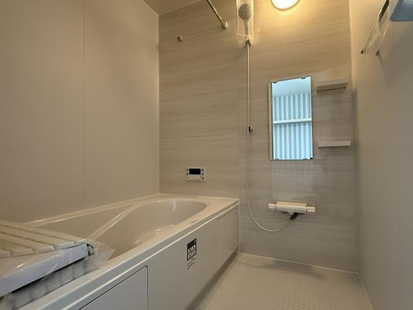 菊池郡大津町美咲野4丁目1期の浴室|浴室暖房乾燥機付きで部屋干しも冬のお風呂も暖かく快適です