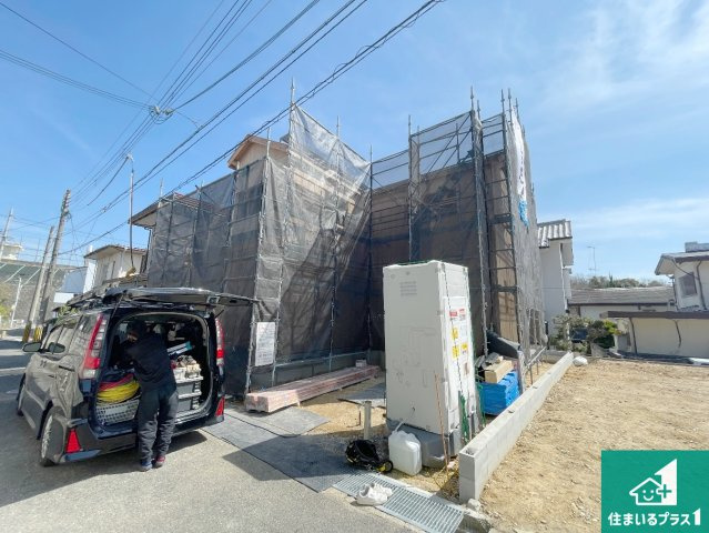 神戸市西区北山台　新築一戸建ての外観|周辺は落ち着いた街並みの住宅地！子育てがしやすい住環境です！まだ未完成ですが、現地でしかわからない事もございます。是非一度ご覧ください。