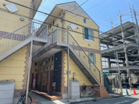 閑静な住宅街に位置する物件です