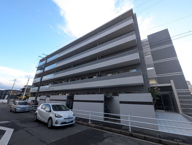 ソラードセンリ