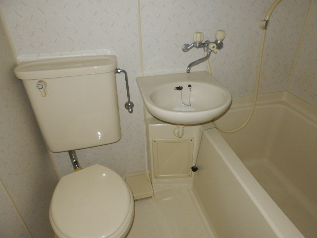 【トイレ】 | 西町コート | 洋式トイレ