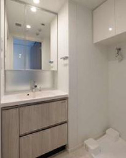 ハレマカニ御苑の洗面所|※別室参考