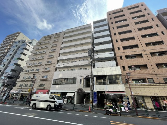 イトーピア根津の外観