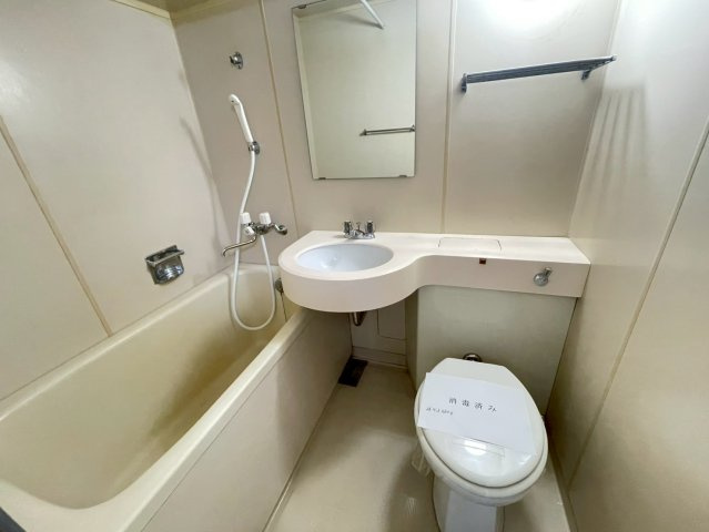 イトーピア根津の浴室