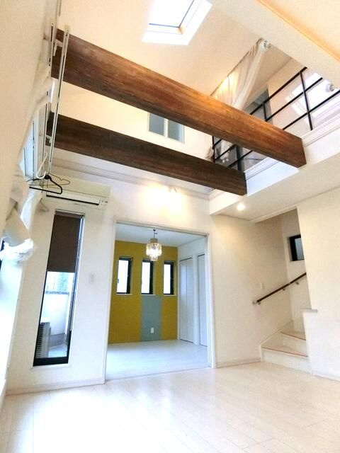 八広１丁目戸建の居間・リビング