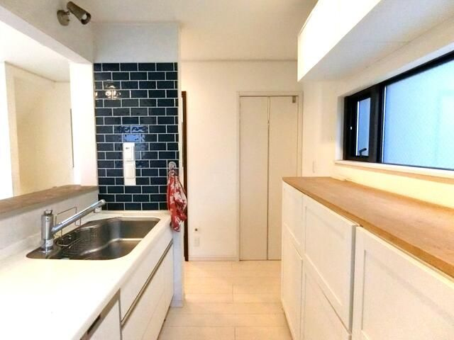 八広１丁目戸建のキッチン