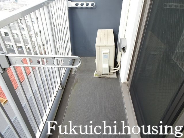 ＬＵＸＥ千歳船橋のバルコニー