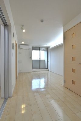 【居間・リビング】 | シェロマ