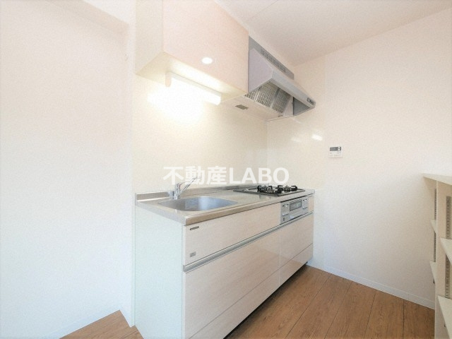 グランデカワノ真田山のキッチン