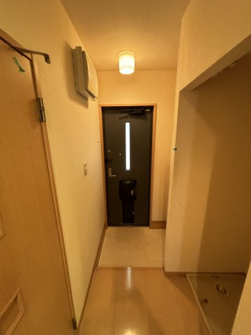 【玄関】