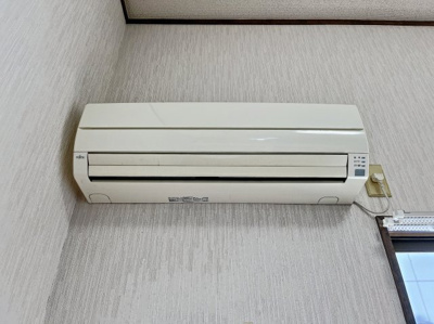 【設備】 | メゾン菅生台 | エアコン　※ほかのお部屋の写真です。