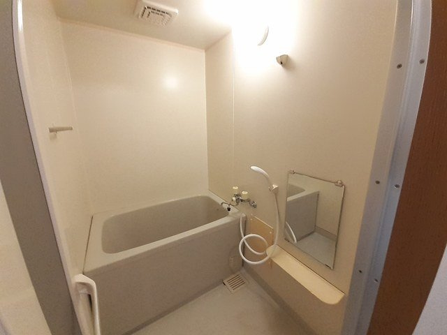 グリーンリーズ二ッ木の浴室