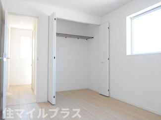 【洋室】 | 郡山市水門町新築一戸建て2棟 | 個人の部屋や寝室として使える洋室です
