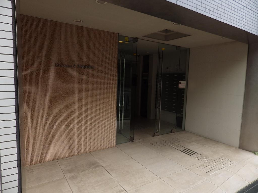ロネスタR文京護国寺のエントランス